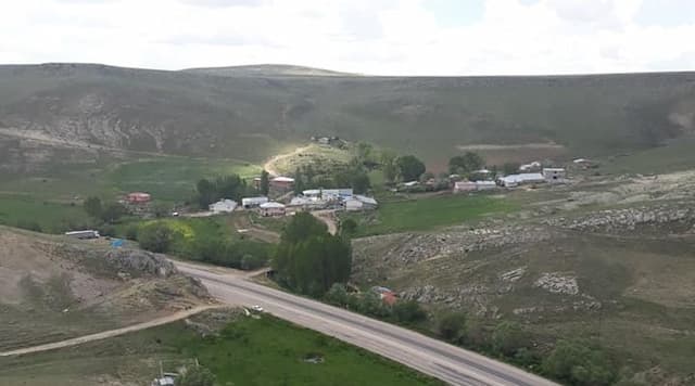 Gürün Kaynarca Köyü