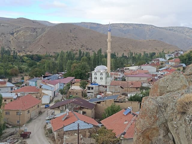Gürün Sarıca Köyü
