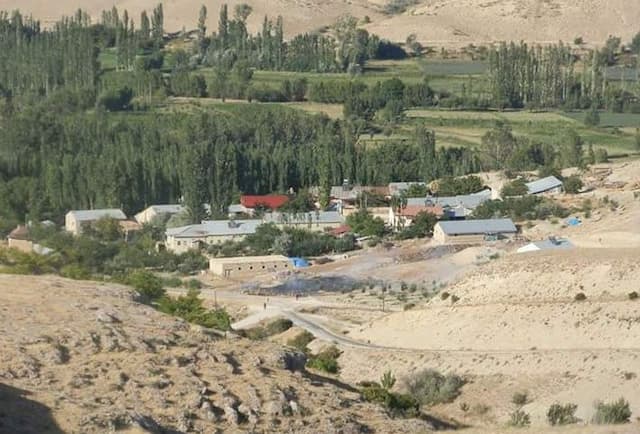 Gürün Sularbaşı Köyü