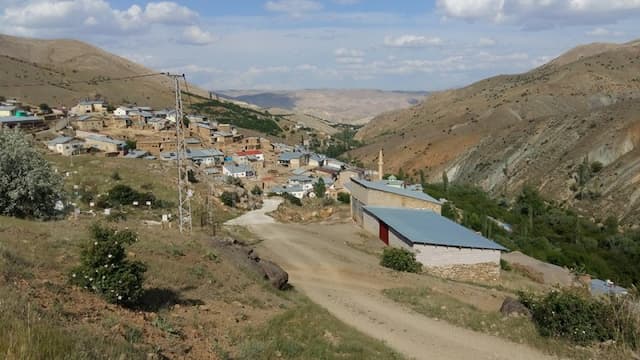 Gürün Tepecik Köyü
