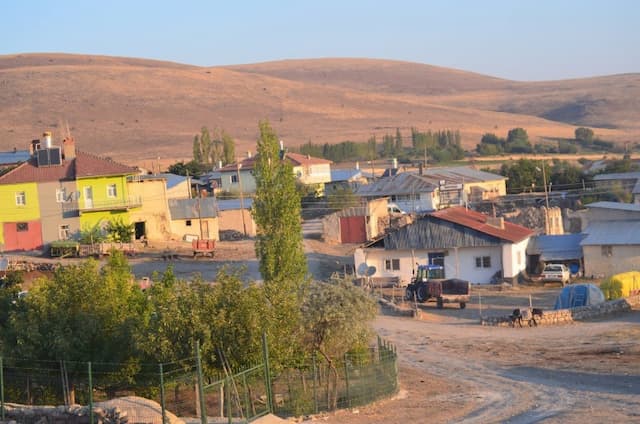 Gürün Yuva Köyü