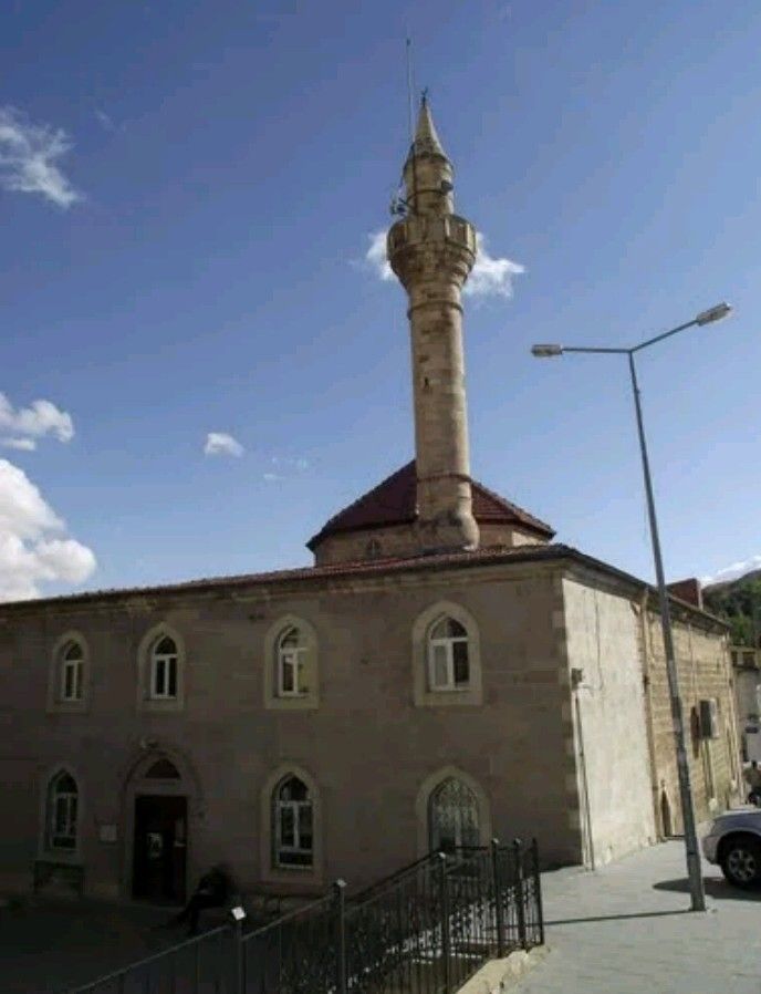 Gürün Ulu Cami: Tarihi Derinlikleriyle Gürün'ün Simgesi